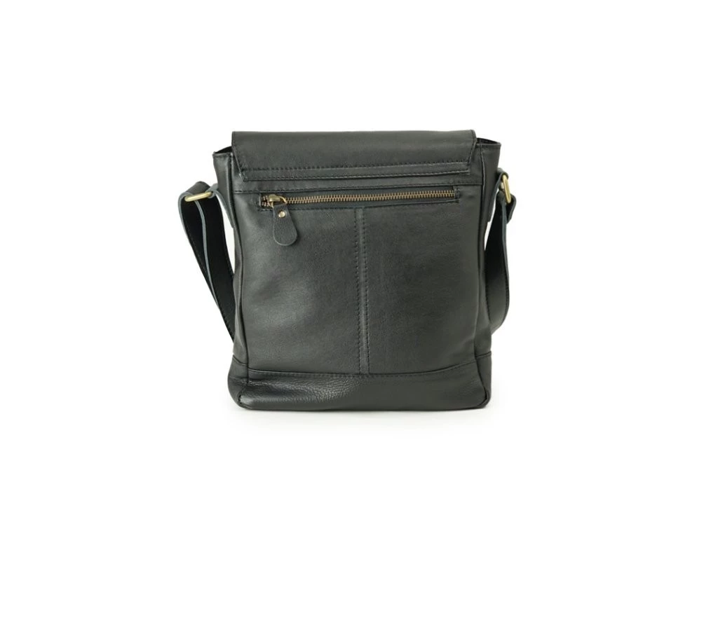 Liam Leather Flap Messenger