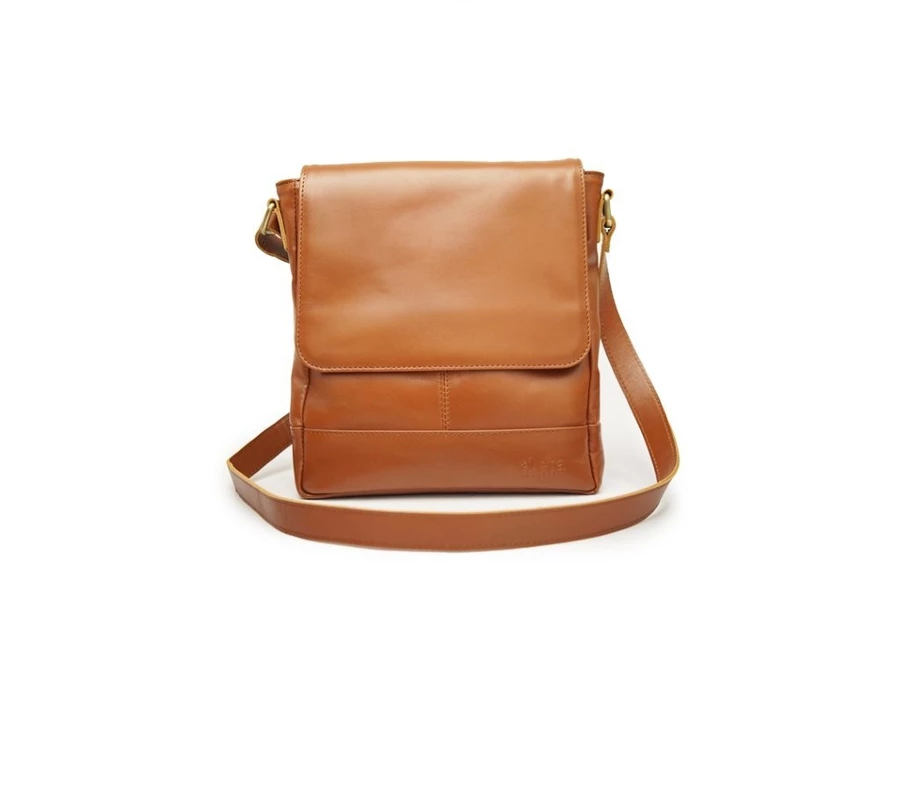 Liam Leather Flap Messenger