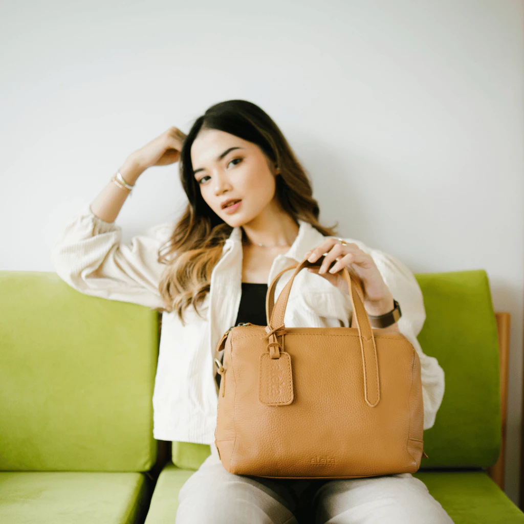 Milea Leather Boston Bag