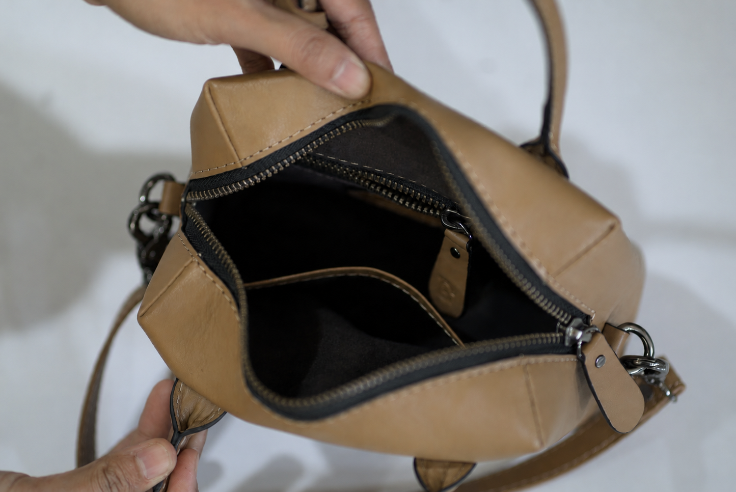 Meggy Mini Leather Boston Bag