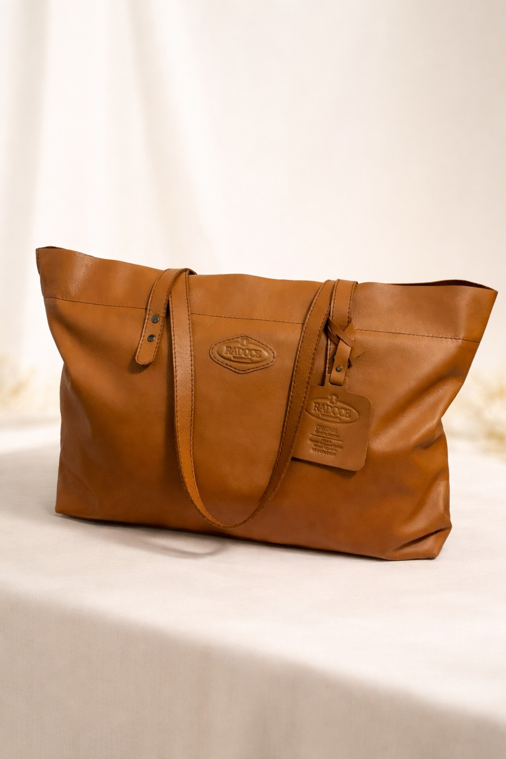 Ferro European Leather Slouchy Tote