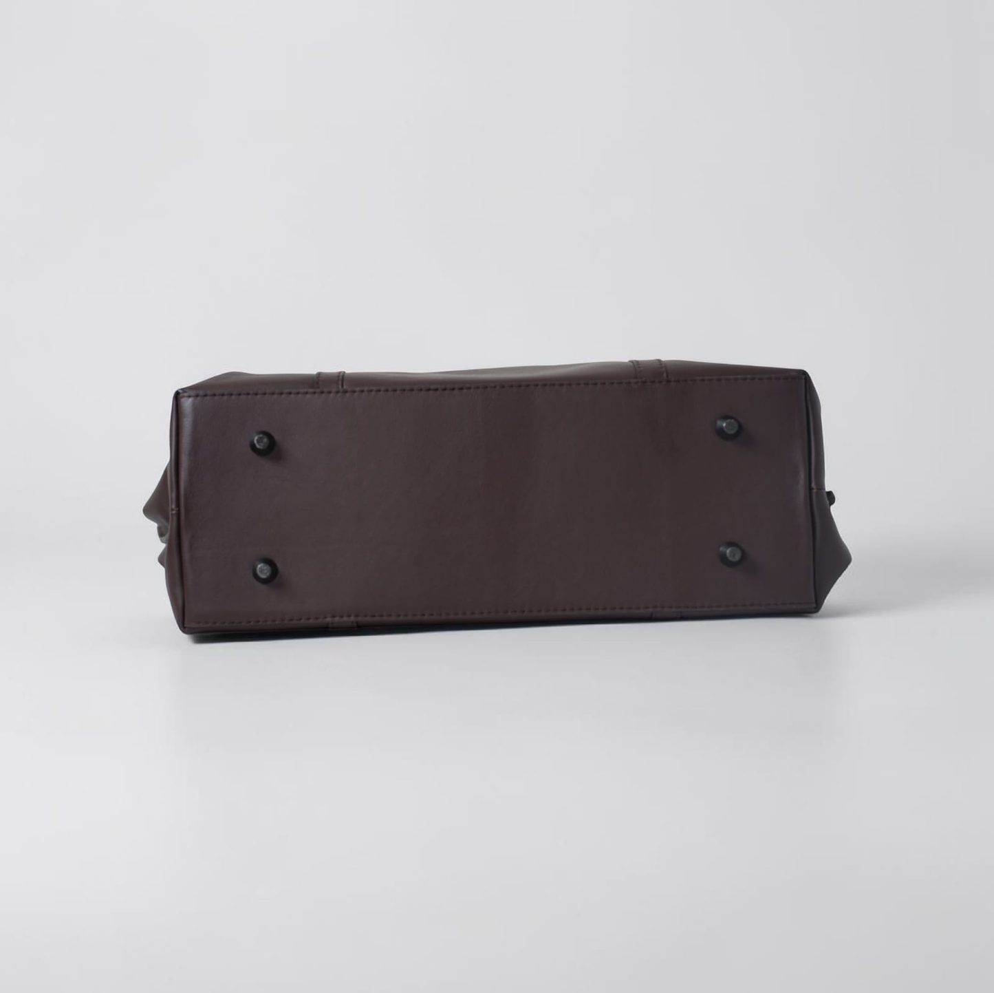 La Vella European Leather Carryall Tote