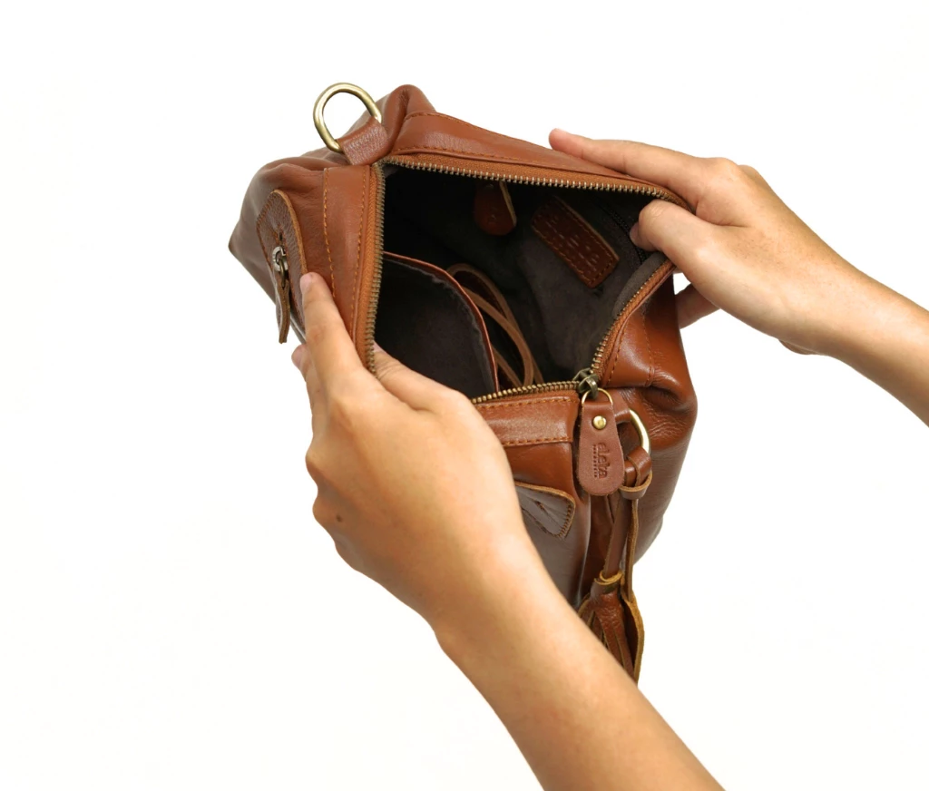 Arimbi Leather Crossbody Bag